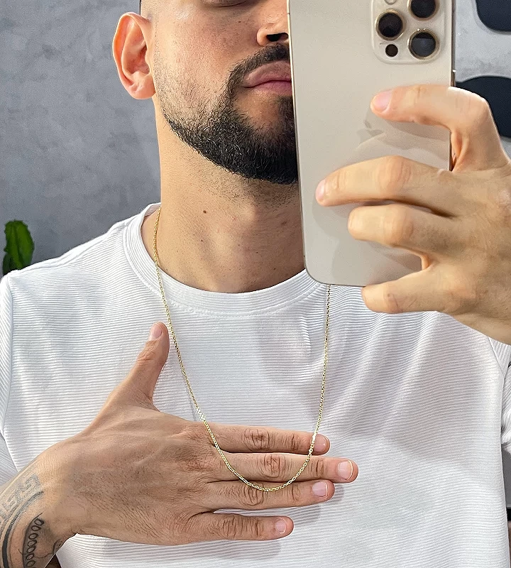 Corrente Cadeado 2mm 10,3g + Crucifixo Liso Borda Marcado 3x2cm 1g