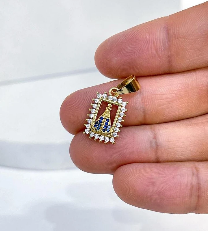 Pingente NSRa Quadrado Manto Azul Cravejado  1,4x1cm 1,5g | DZ016